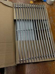 lot 14436 image: 19x11 Grill Grates 3 pieces Stainless