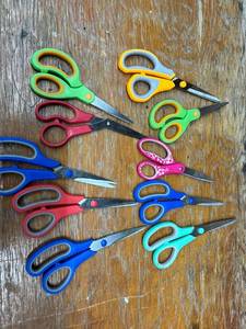 lot 14482 image: 10 Various Scissors