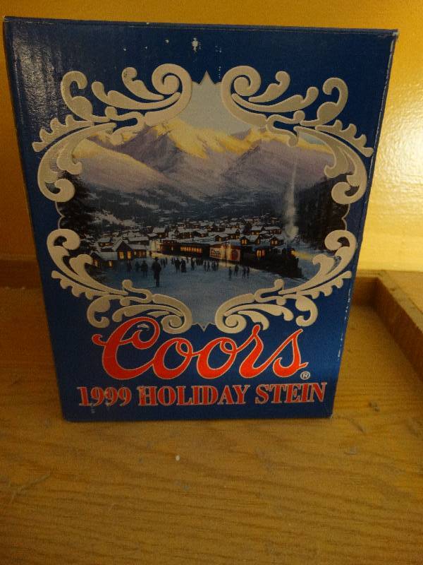 lot 639 image: Coors 1999 Holiday beer stein in box