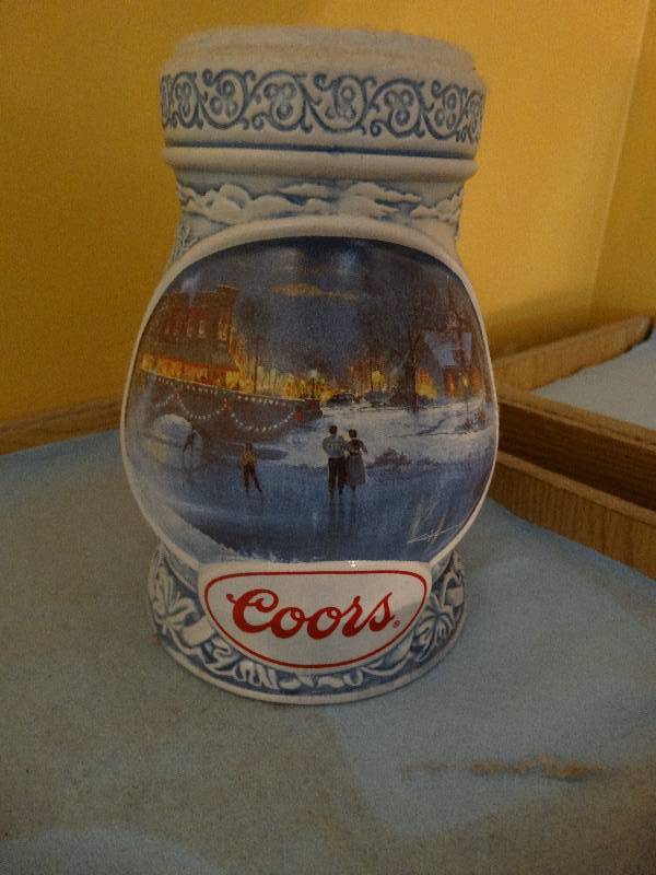 lot 691 image: Coors 1997 Holiday beer stein