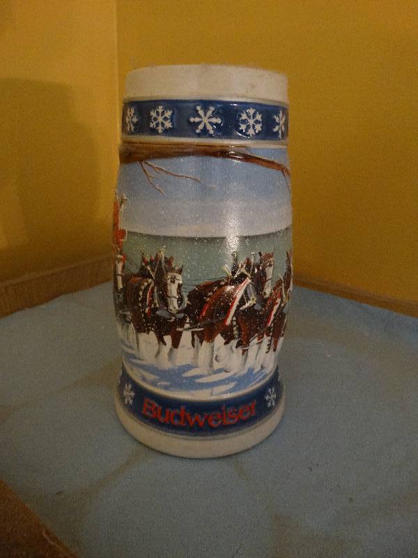 lot 693 image: Budweiser 1995 Holiday beer stein