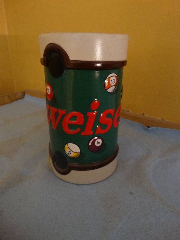 lot 695 image: Budweiser billiards beer stein