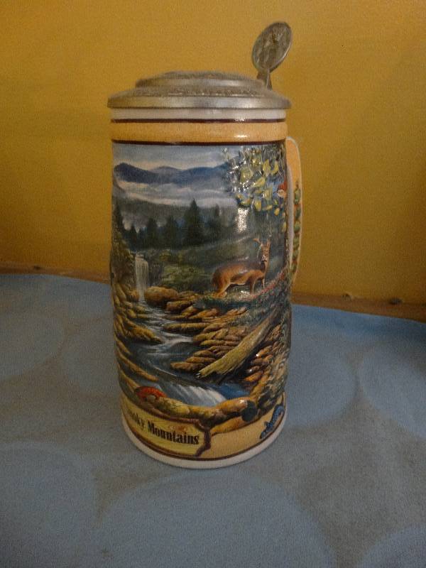 lot 702 image: Budweiser Great Smoky Mountains beer stein