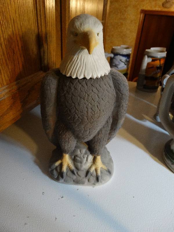 lot 736 image: Budweiser Eagle Character beer stein