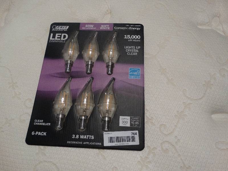 lot 764 image: 6 pk 40 w LED dimmable bulbs