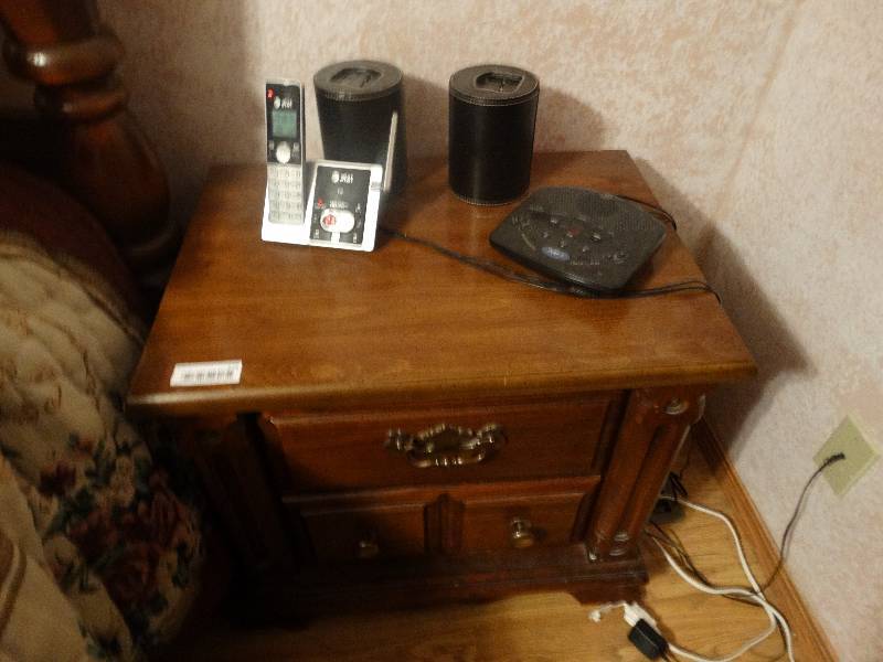lot 775 image: Nightstand w Contents