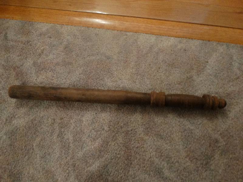 lot 789 image: Vintage Baton