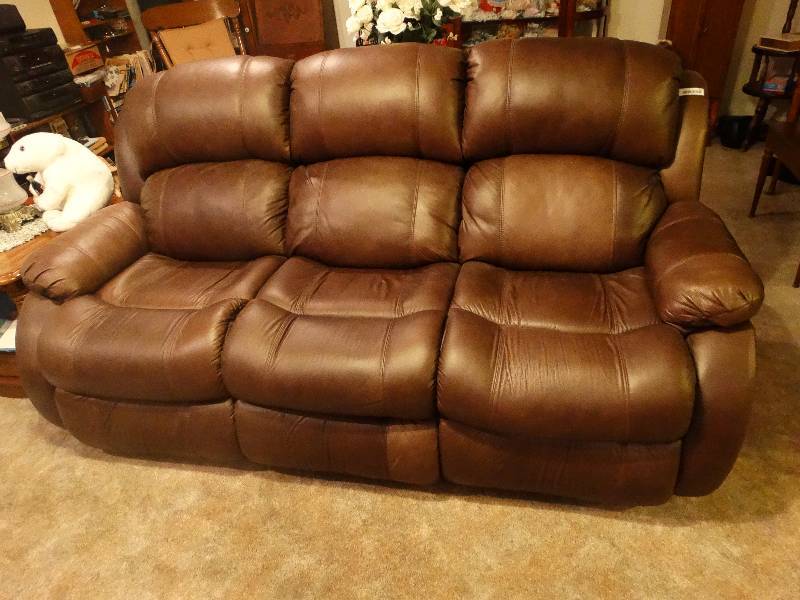 lot 812 image: CouchSofa - Johnathan Lewis Genuine Leather Double Recliner - Just like New