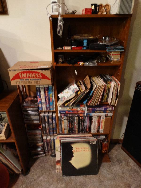 lot 837 image: Records, DVDs, VHS, CDs, & Cassettes