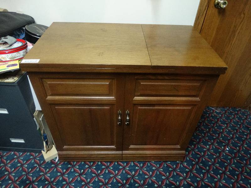 lot 901 image: Sewing Machine Cabinet (solid wood) - comes w New Home Memory Craft sewing machine