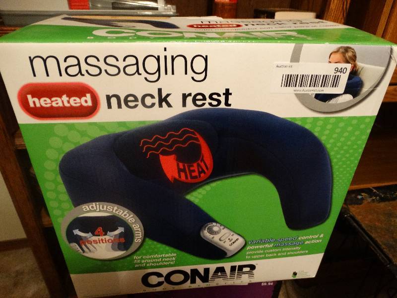 lot 940 image: ConAir Neck Rest - in box