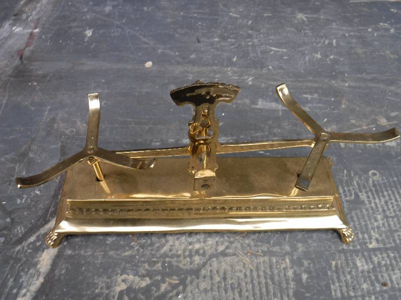 lot 3026 image: vintage scale