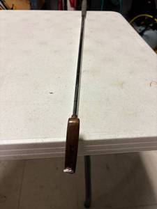 lot 12 image: Janet Meyers ladies copper putter