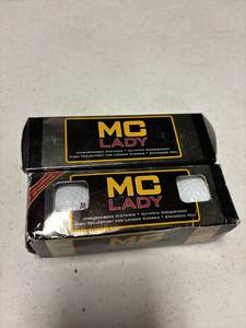 lot 15 image: 5- New Mc lady golf balls