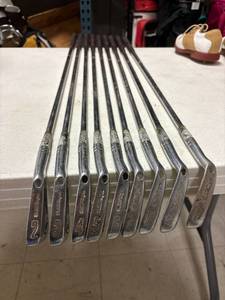 lot 22 image: 9-Vintage 1970s Walter Hagen irons (2 - PW)