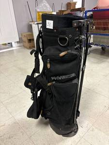 lot 31 image: golf pak physics golf bag