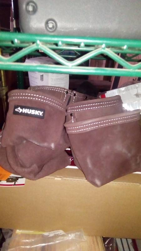 lot 7674 image: husky 16 pocket tool belt