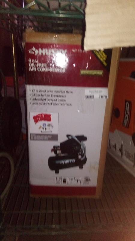 lot 7679 image: husky 4 gal oil free compressor