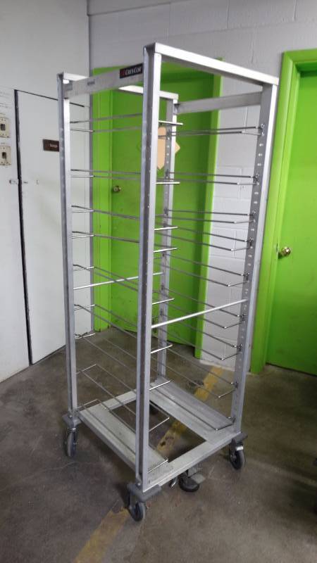 lot 142 image: Heavy duty meat rack on wheels w brake