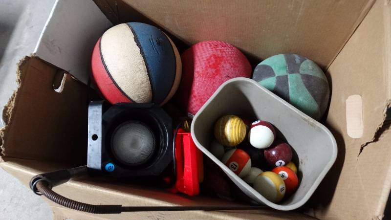 lot 284 image: Lot of basketballs and pool balls