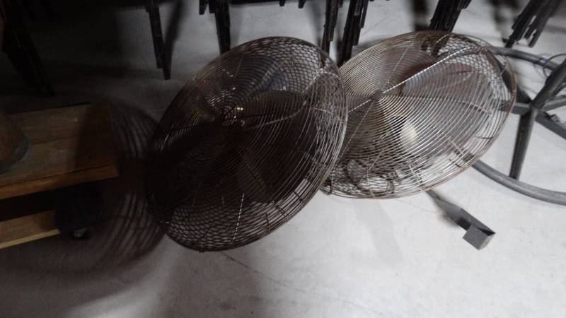 lot 337 image: 2 wall mount fans
