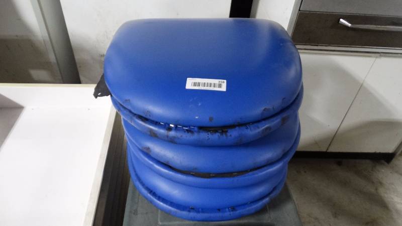 lot 358 image: 6 KU blue chair seats