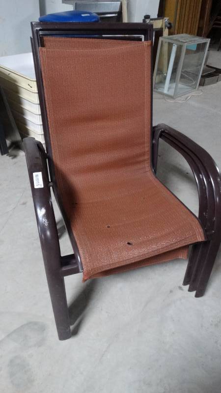lot 368 image: 3 patio chairs