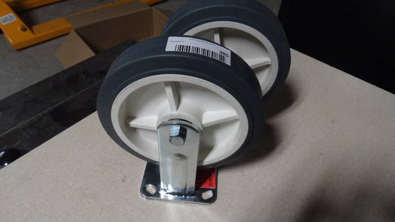 lot 385 image: 2 new 8x2 wheels