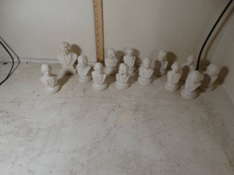 lot 120 image: 13-Mini Musician Bust.