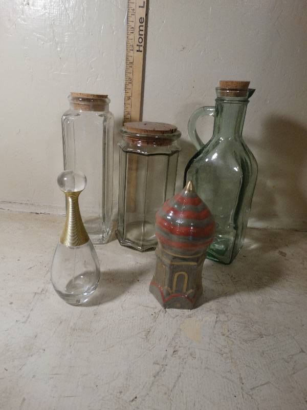 lot 133 image: Lot of 5 Bottles some with cork lids.