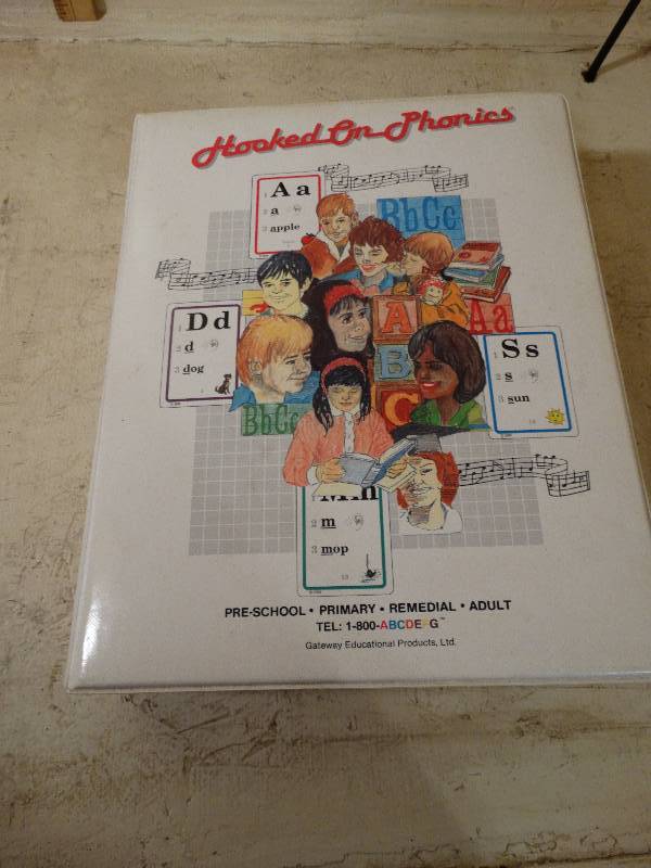 lot 193 image: Hooked on phonics.