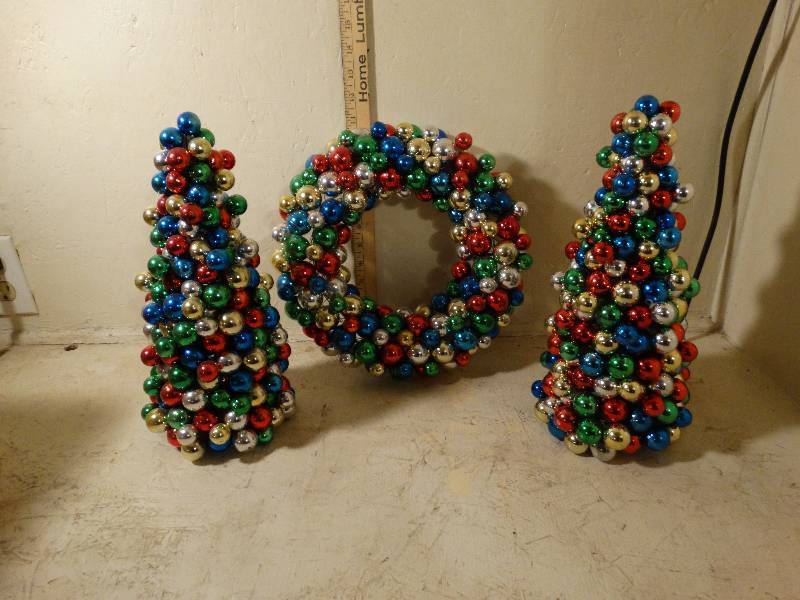 lot 215 image: Two mini bulb Christmas trees and one wreath.