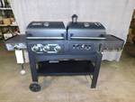Smoke Hollow Propane/Charcoal Grill used very little nice unit