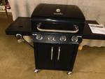 CharBroil 4 Burnner Preformance Gas Grill Nice Appears New
