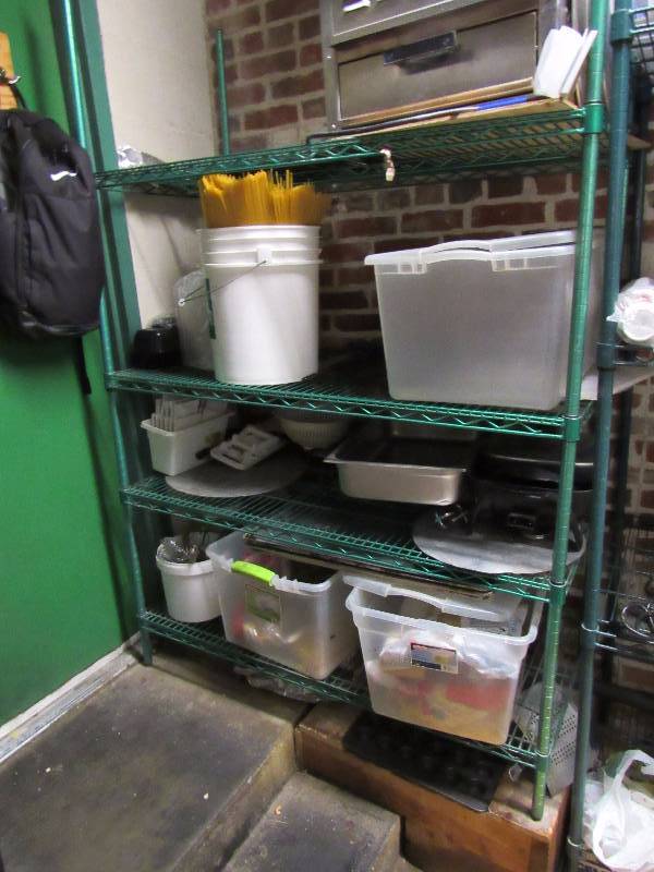 lot 4957 image: Eagle 48 X 24 Wire Metro Style Shelf