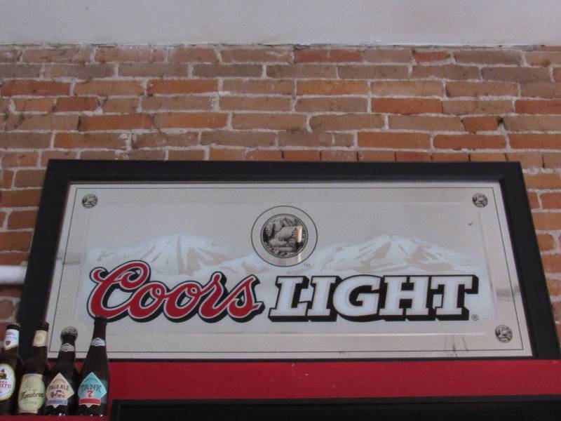 lot 4976 image: Coors Light Bar Back Mirror