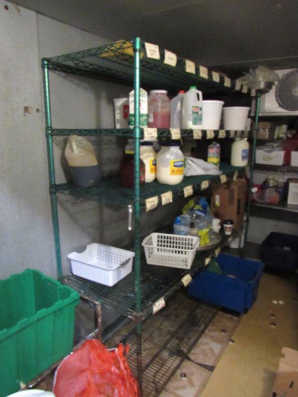 lot 4995 image: Eagle 72 X 24 Wire Metro Style Shelf
