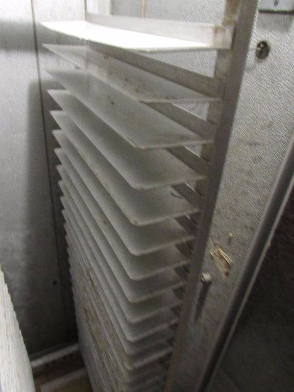 lot 5000 image: All Aluminum Full Size Sheet Pan Rack On Casters