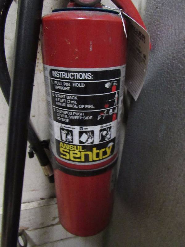 lot 5085 image: Ansul Sentry ABC Fire Extinguisher