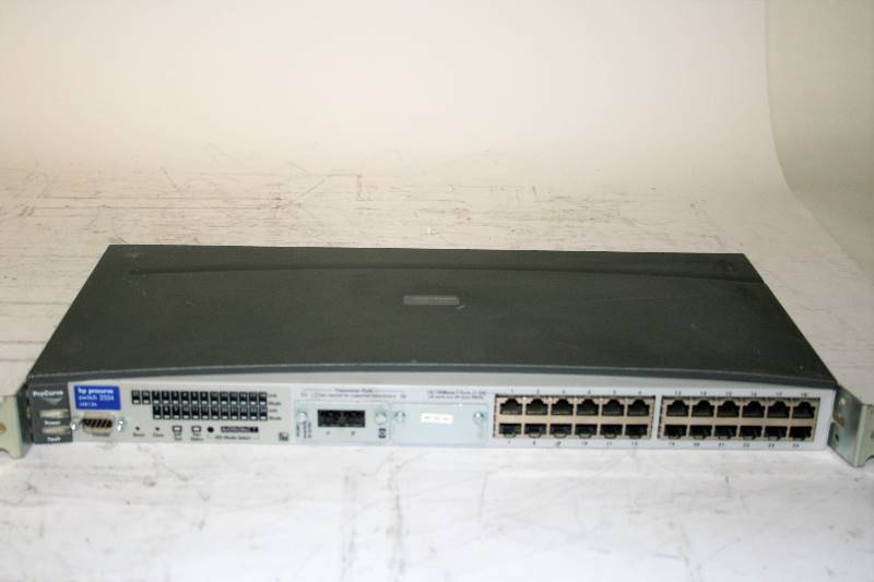 lot 587 image: PROCURVE HP PROCURVE SWITCH 2524 J4813A