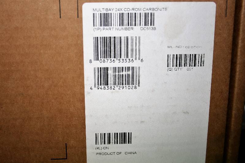 lot 605 image: HP CD-ROM DRIVE