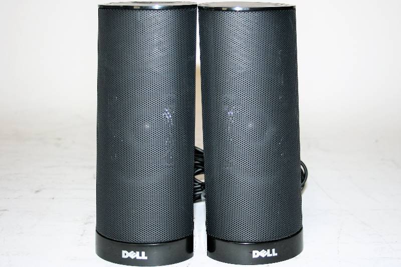 lot 607 image: LOT OF 2 DELL AX210 USB STEREO SPEAKER FOR PC-PAIR