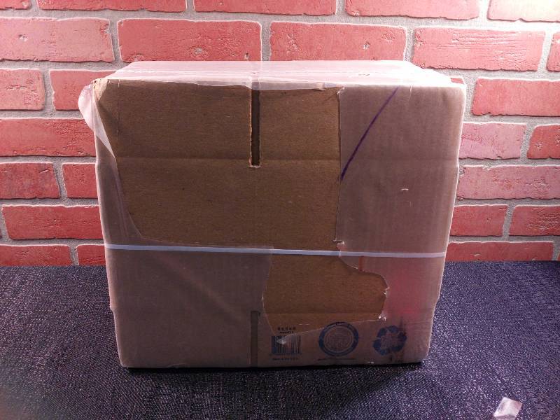 lot 17 image: Packing  Shipping Boxes