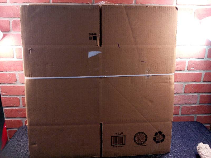 lot 18 image: Packing and Shipping Boxes