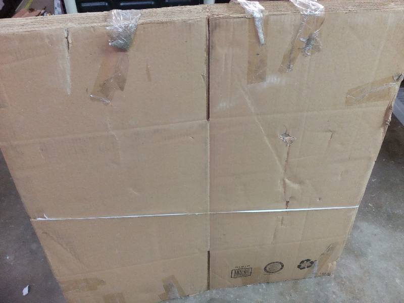 lot 27 image: Packing  Shipping Boxes