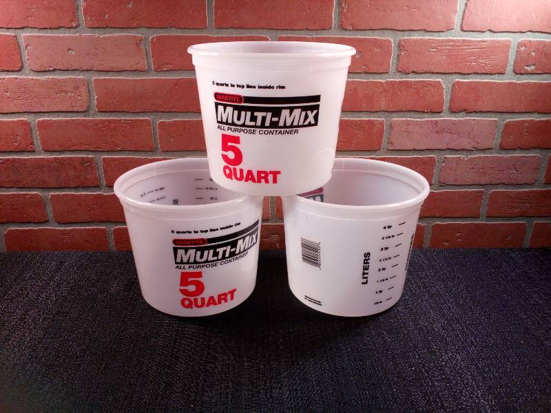 lot 41 image: Leaktite Multi-Mix Plastic Containers 5 Qt