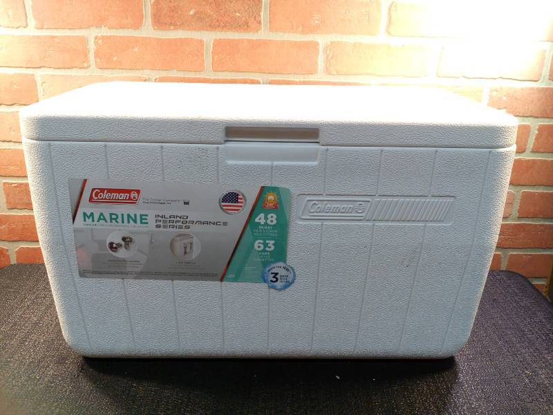 lot 52 image: Coleman Marine Inland Performance Series Cooler