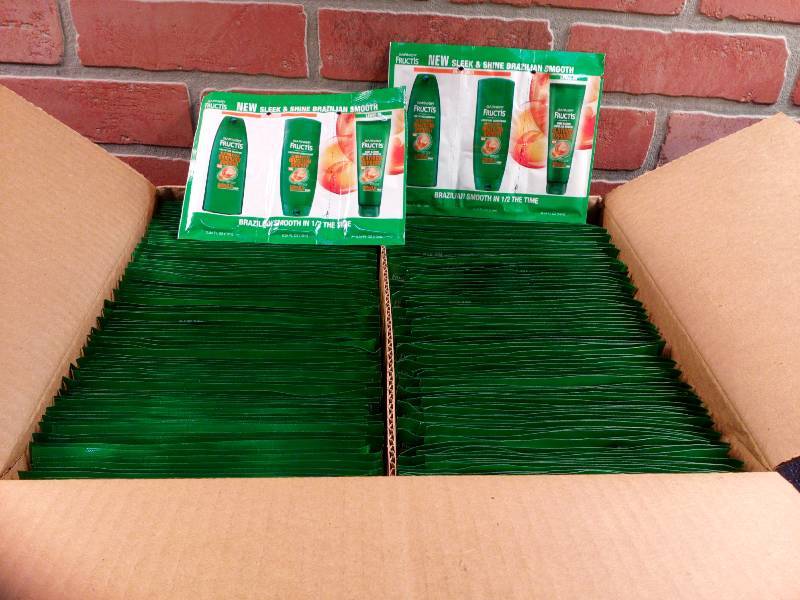 lot 60 image: Garnier Fructis Triple Packet Shampoo, Conditioner & Flatiron Express