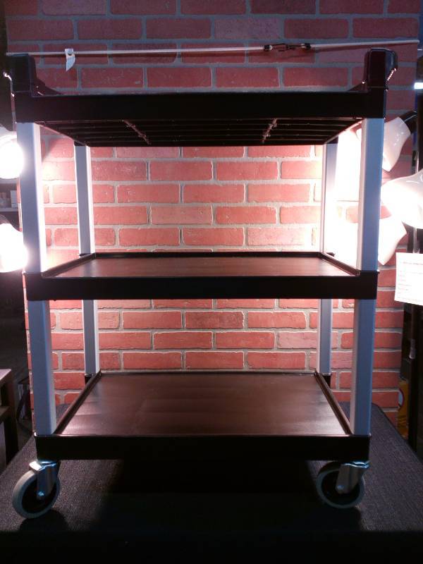 lot 104 image: Continental Commercial 3-Shelf Bussing & Utility Cart