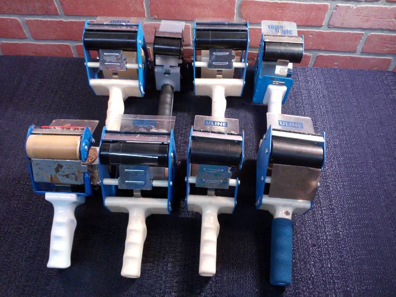lot 114 image: Shipping Tape Dispensers